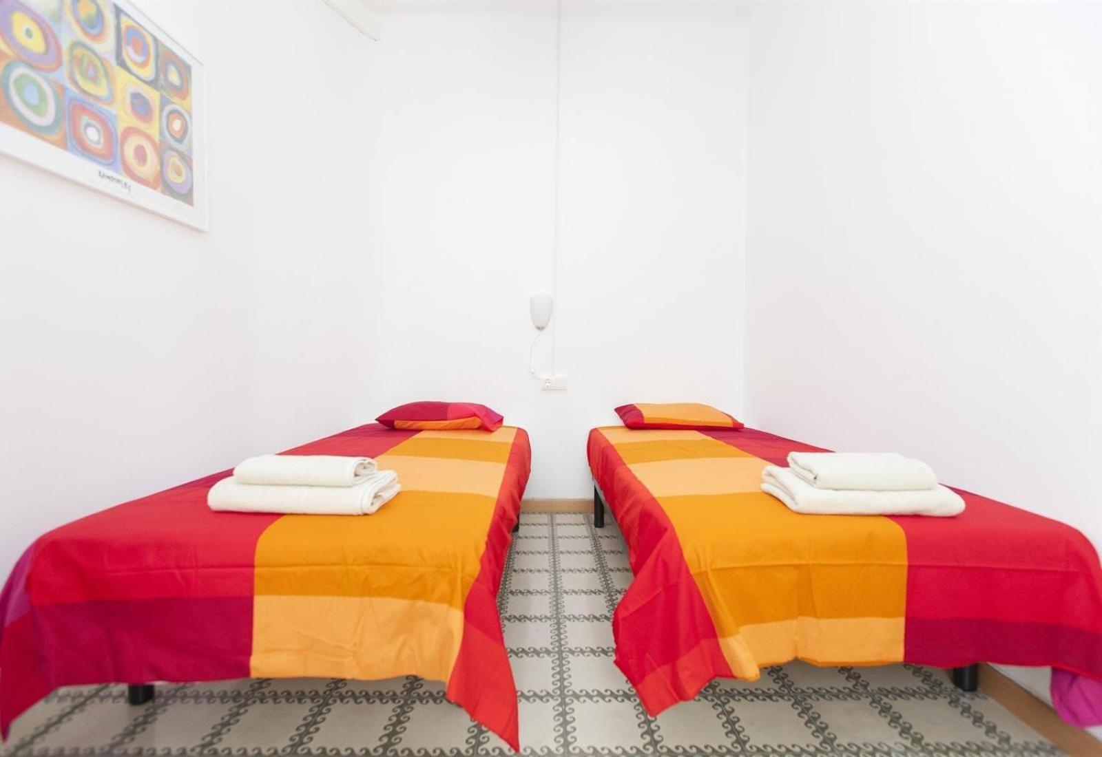 3 Bedroom Next To Plaza Barcelona